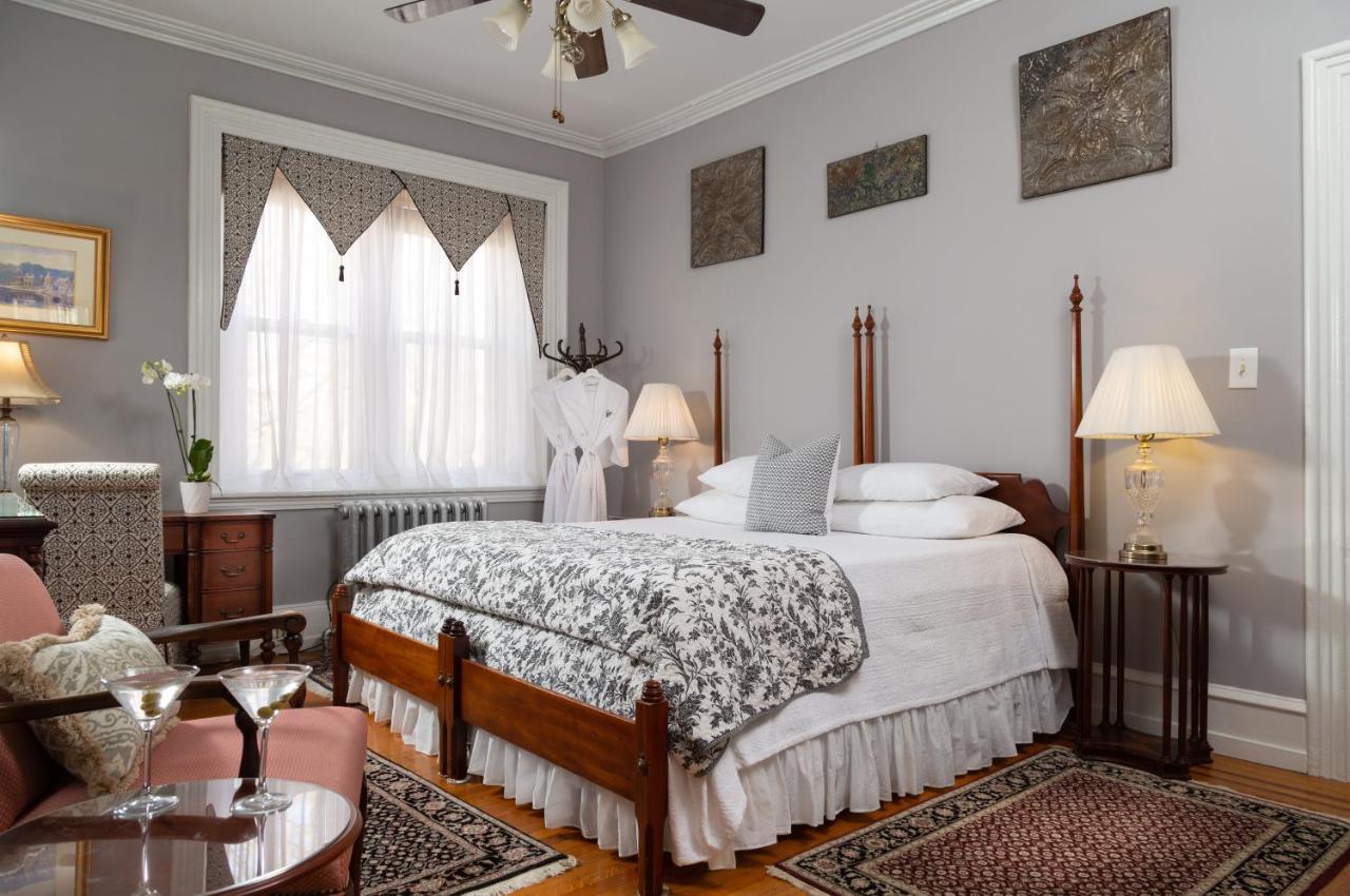 Cornerstone Bed & Breakfast ฟิลาเดลเฟีย ภายนอก รูปภาพ